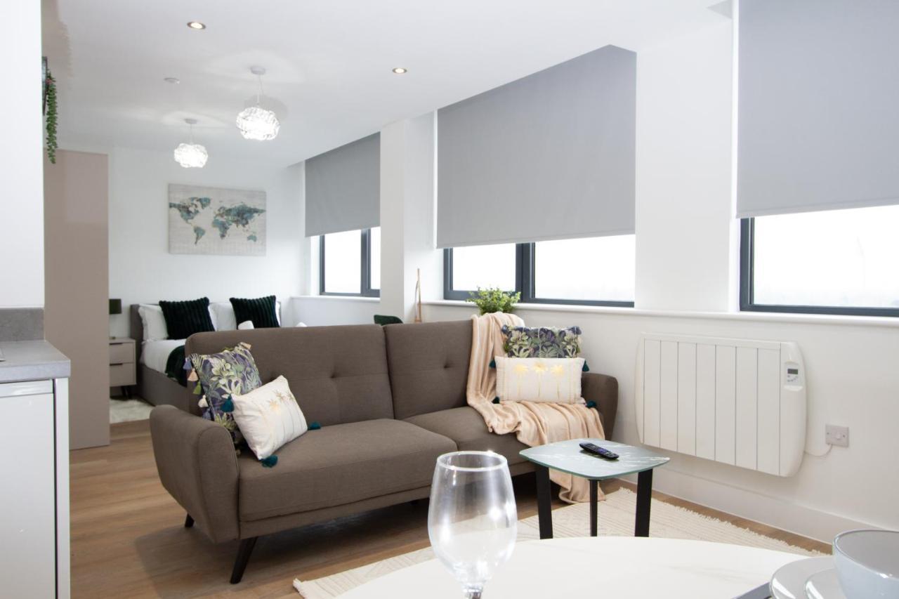 Stylish Studio Apt Overlooking Old Trafford Manchester Esterno foto