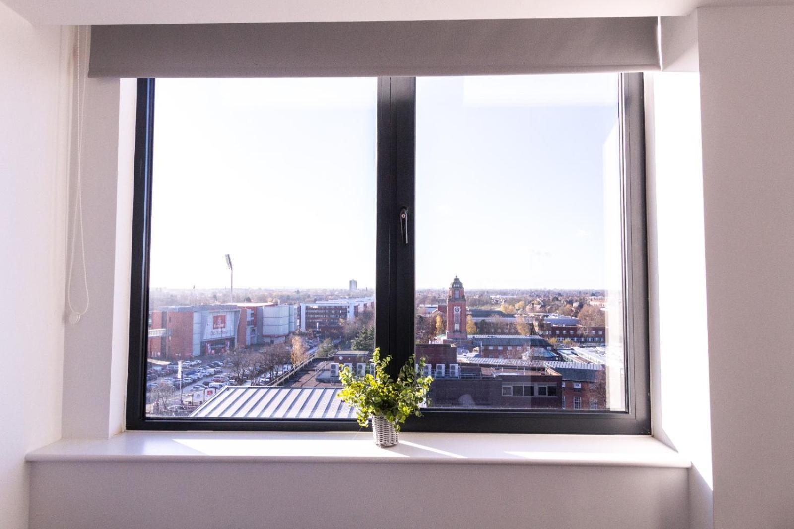 Stylish Studio Apt Overlooking Old Trafford Manchester Esterno foto